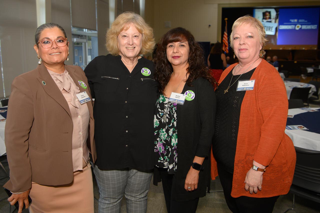 Four Breakfast attendees